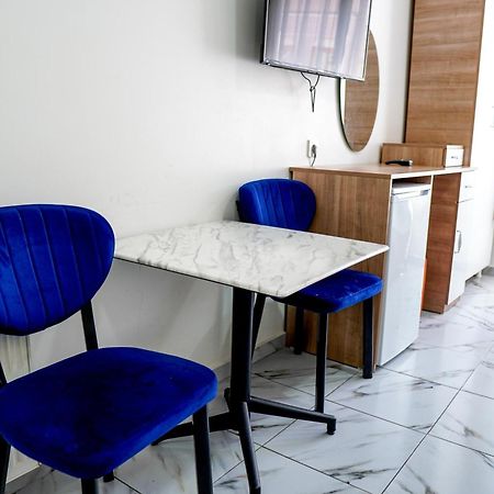 Laos Istanbul Town Hause公寓 外观 照片